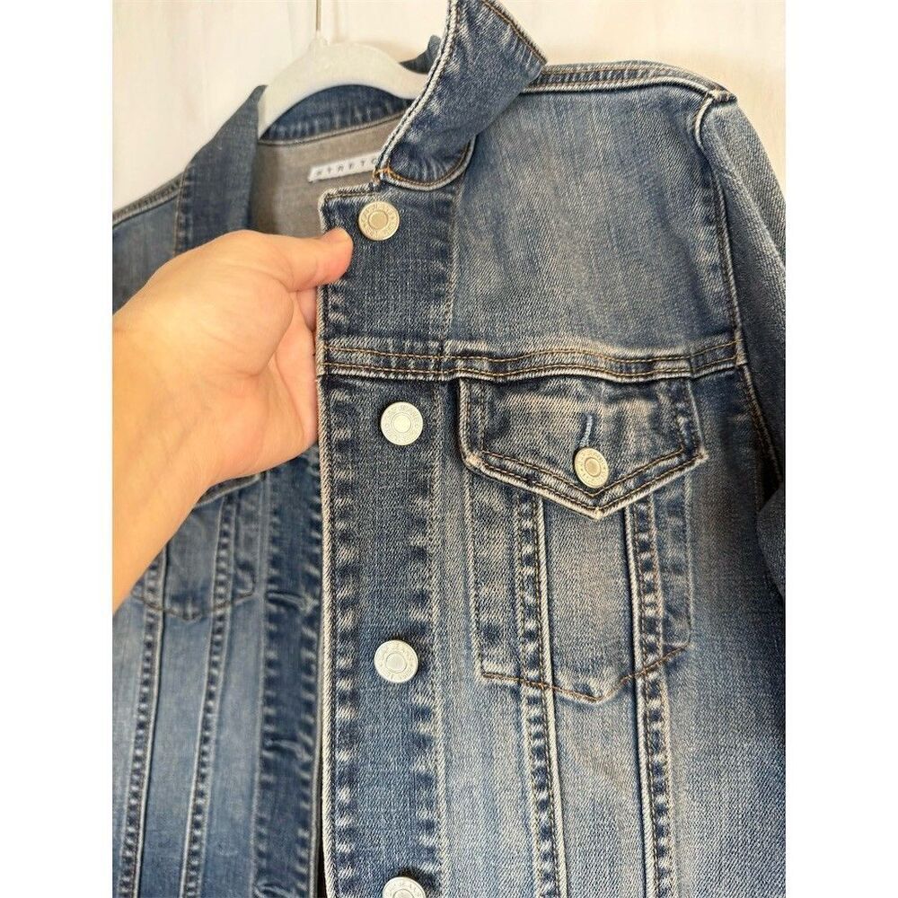 GAP Jacket Womens Size S Blue Stretch Denim Trucker Button Front Pockets - Picture 7 of 13